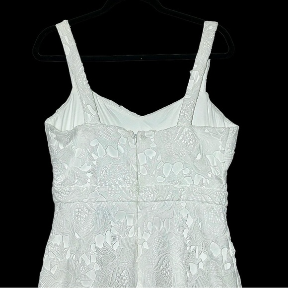 NWT Lulus Divine Beauty White Lace Midi Dress With Pockets, Size Large - Picture 8 of 14